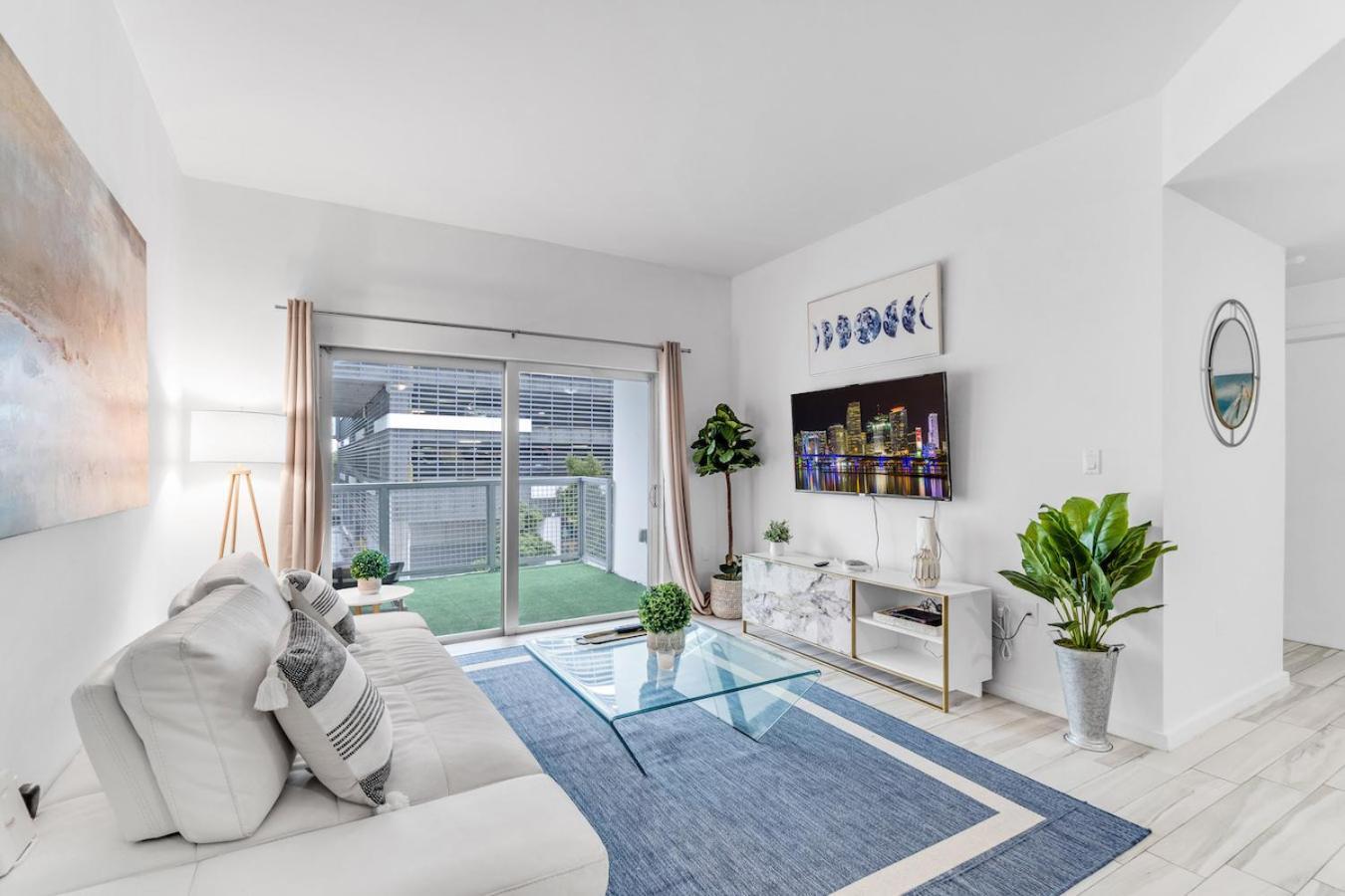 Lovely Unit Mins From Wynwood With Free Parking Miami Exterior photo