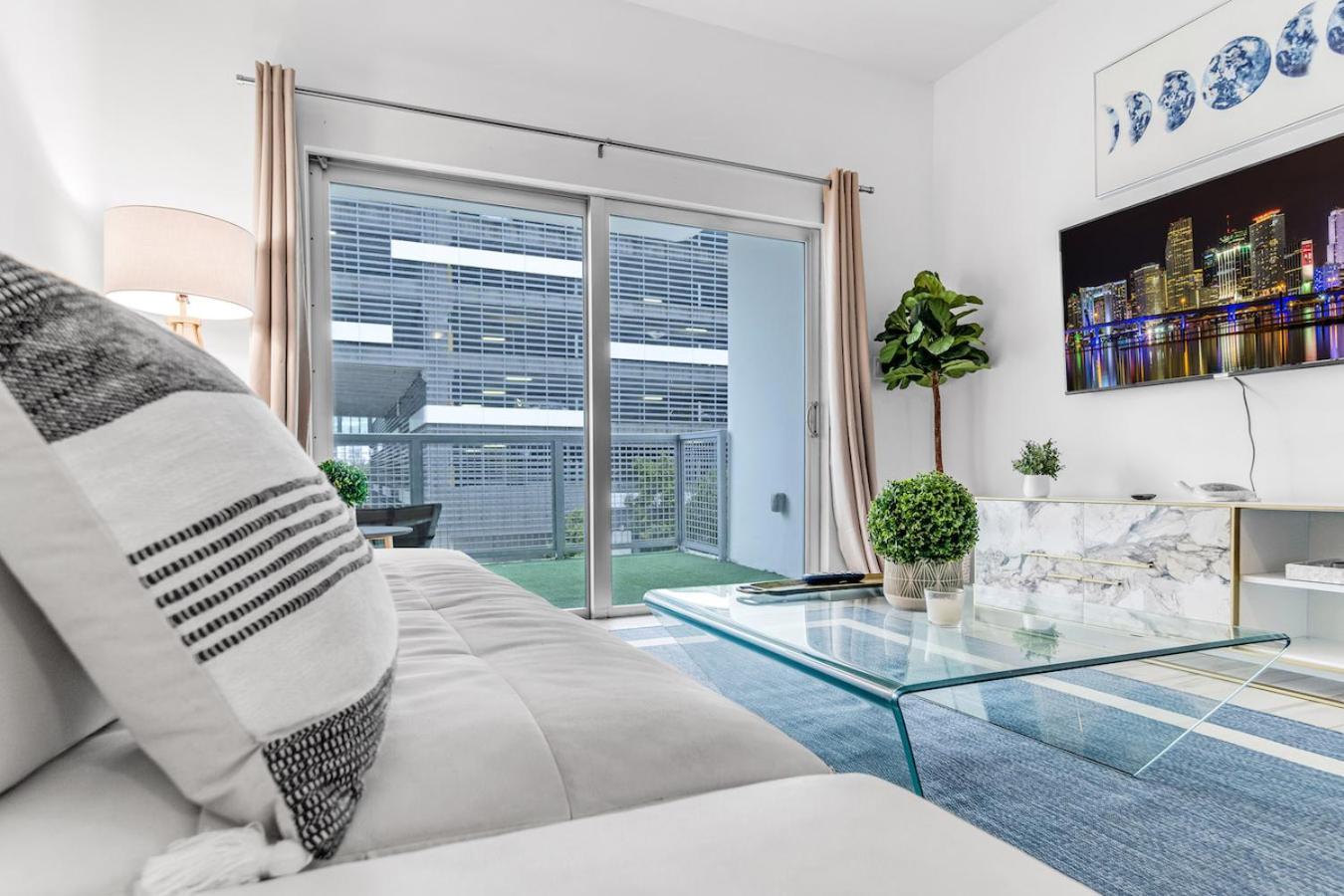 Lovely Unit Mins From Wynwood With Free Parking Miami Exterior photo